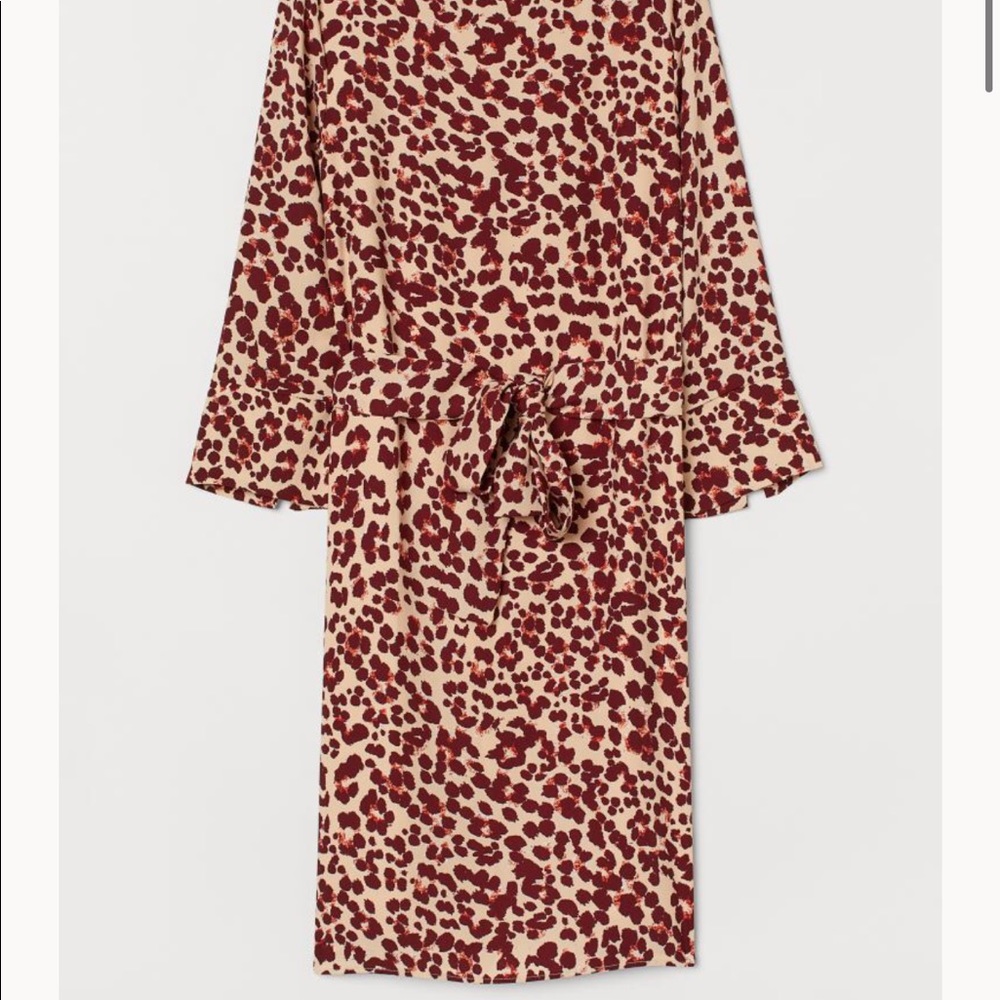 Tie dress red leopard print